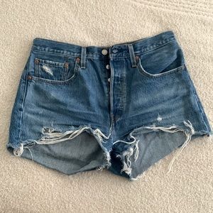 Levi’s 501 high rise shorts size 30